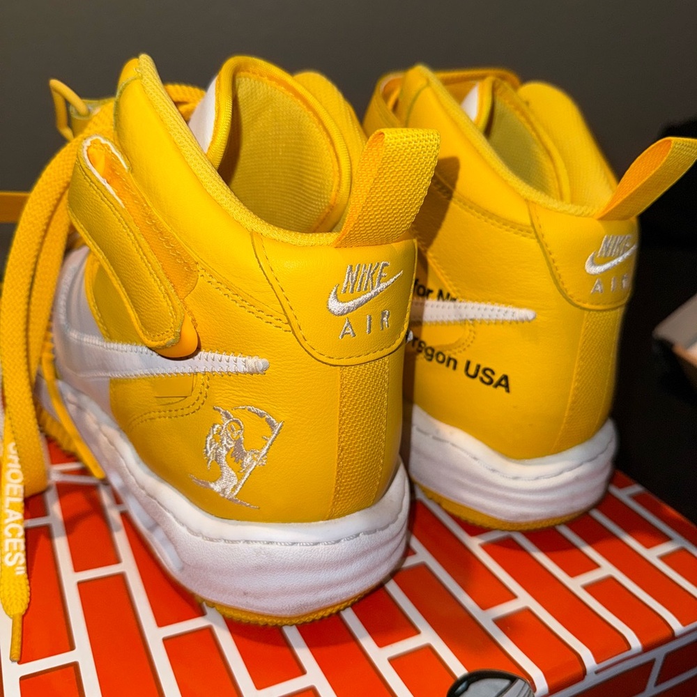 Off-White Nike Air Force one mid - Picture 3 of 4